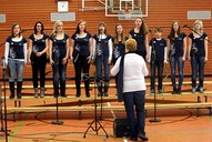 Schulchor "Young Voices" bei einem Konzert